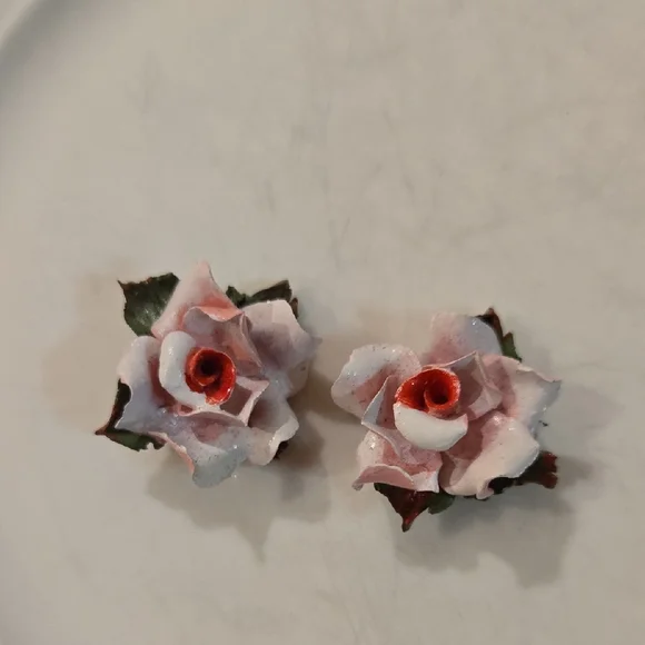 Vintage Rosette Clip Pink and Red Rose Earrings, Garden Party, Hamptons Chic - Picture 3 of 10